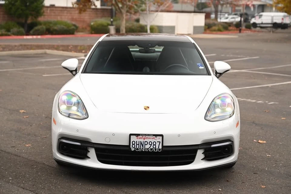 2017 Porsche 971 Panamera - Image 2 of 20