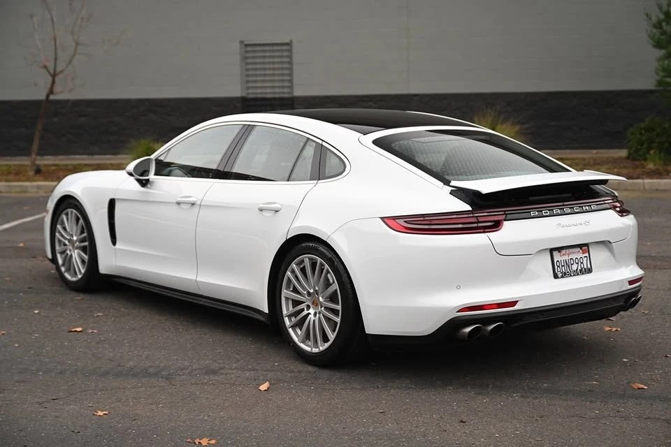 2017 Porsche 971 Panamera - Image 5 of 20