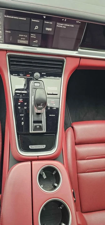 2017 Porsche 971 Panamera - Image 11 of 18