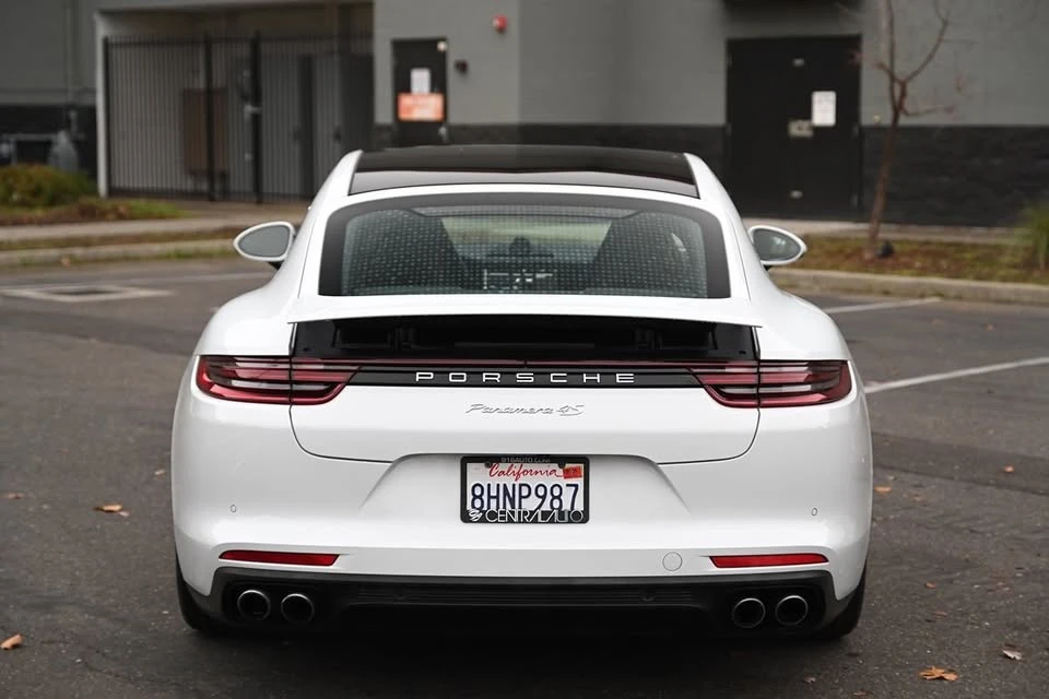 2017 Porsche 971 Panamera - Image 6 of 20