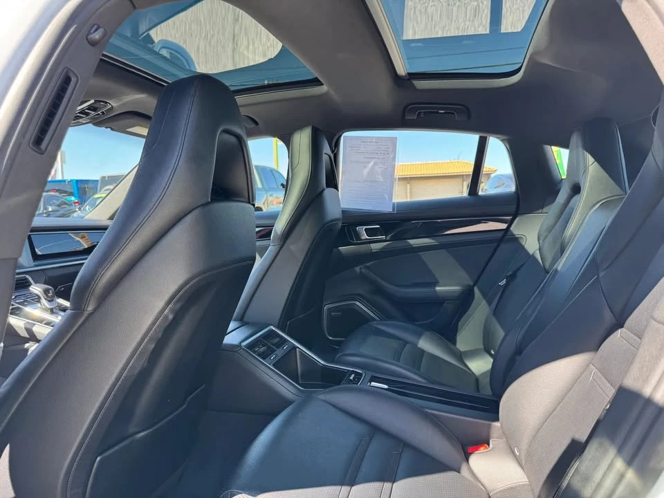 2017 Porsche 971 Panamera - Image 12 of 20