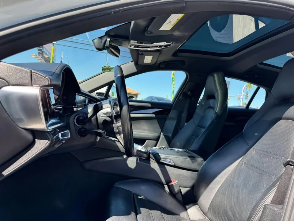 2017 Porsche 971 Panamera - Image 13 of 20