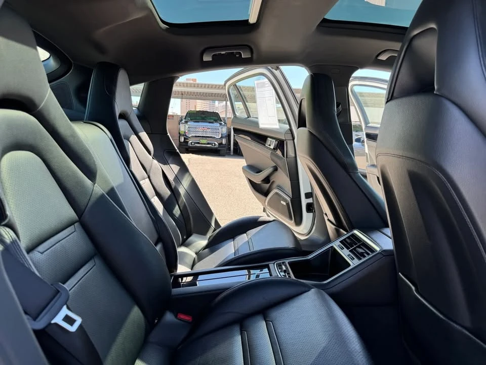 2017 Porsche 971 Panamera - Image 14 of 20