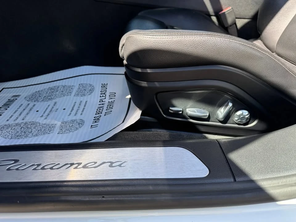 2017 Porsche 971 Panamera - Image 11 of 20