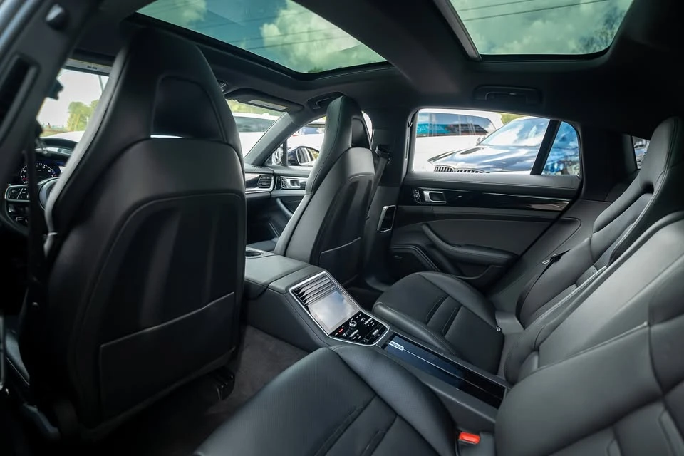 2017 Porsche 971 Panamera - Image 20 of 20