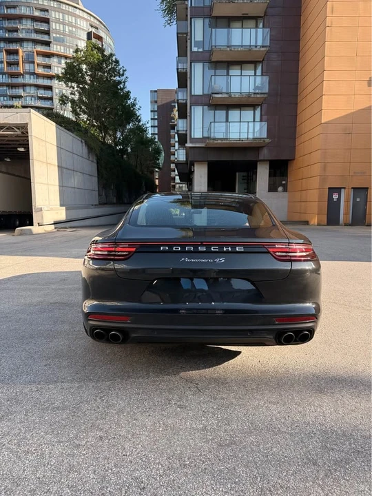 2017 Porsche 971 Panamera - Image 5 of 15