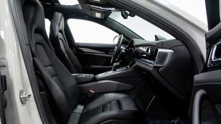 2017 Porsche 971 Panamera - Image 15 of 21