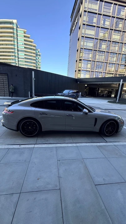 2017 Porsche 971 Panamera - Image 4 of 21