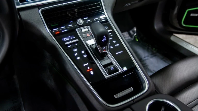2017 Porsche 971 Panamera - Image 12 of 21