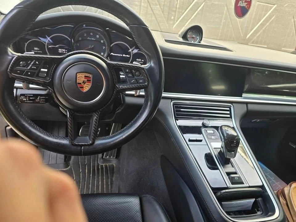 2017 Porsche 971 Panamera - Image 7 of 7