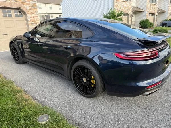 2017 Porsche 971 Panamera - Image 4 of 19