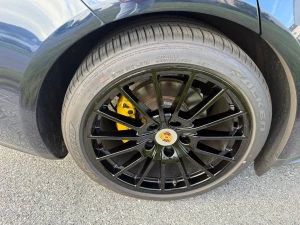 2017 Porsche 971 Panamera - Image 7 of 19