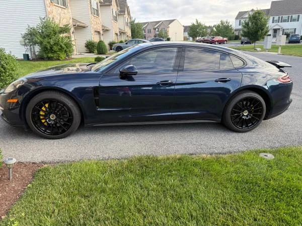 2017 Porsche 971 Panamera - Image 3 of 19