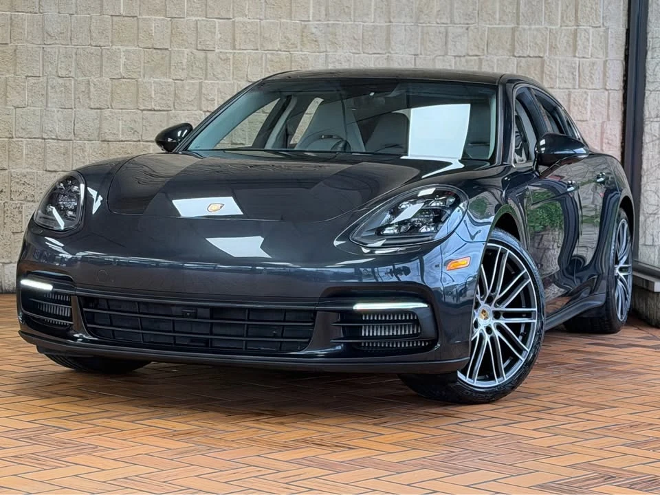 2017 Porsche 971 Panamera - Image 2 of 20