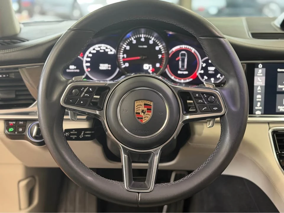 2017 Porsche 971 Panamera - Image 16 of 20