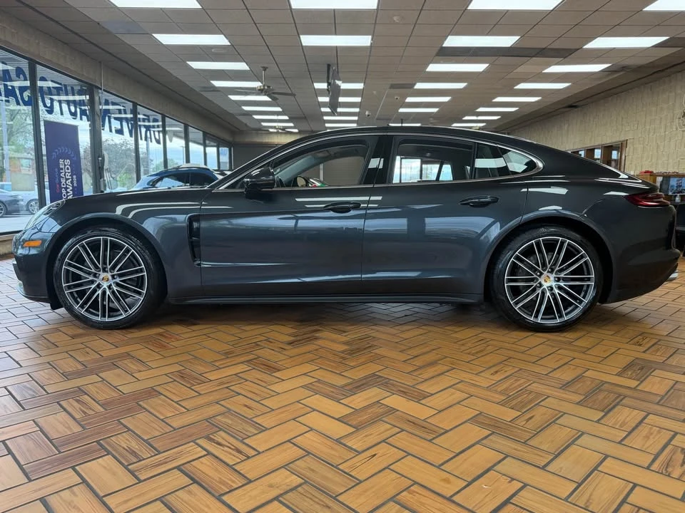 2017 Porsche 971 Panamera - Image 5 of 20