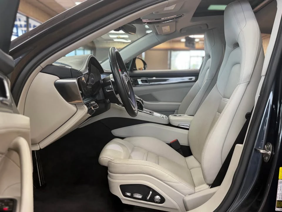 2017 Porsche 971 Panamera - Image 10 of 20