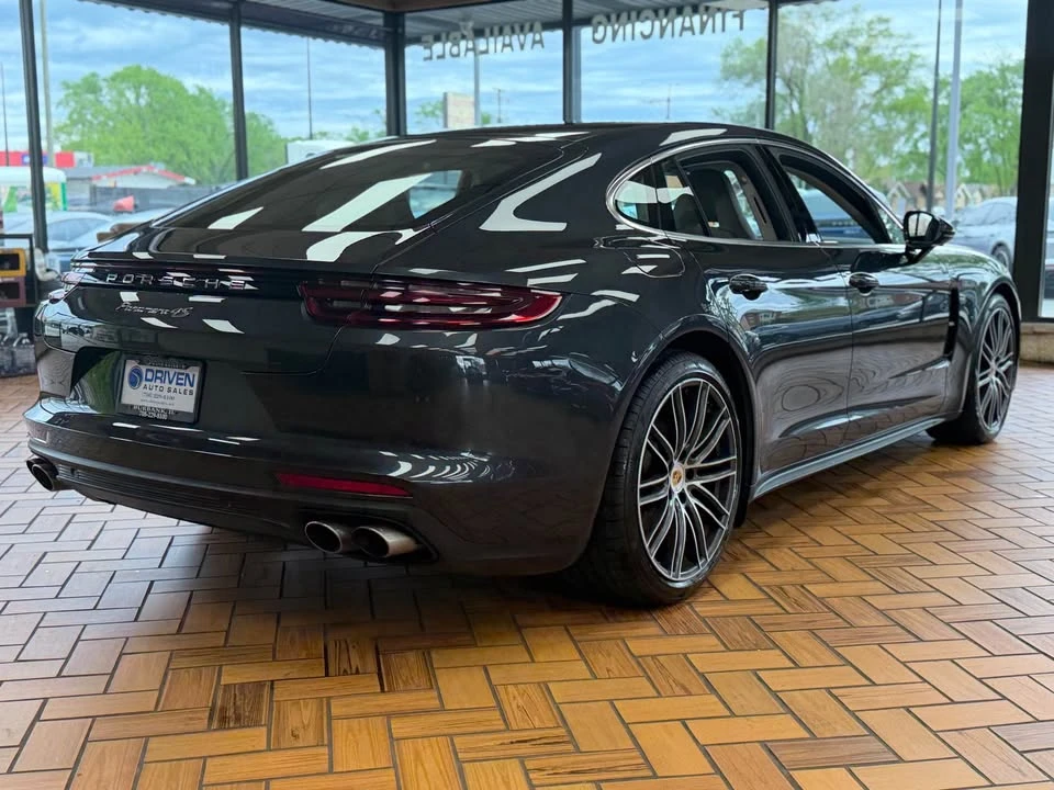 2017 Porsche 971 Panamera - Image 8 of 20