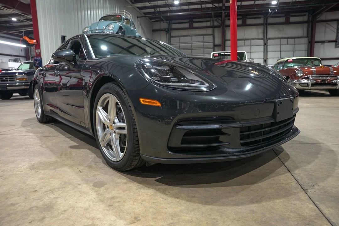 2017 Porsche 971 Panamera - Image 12 of 21