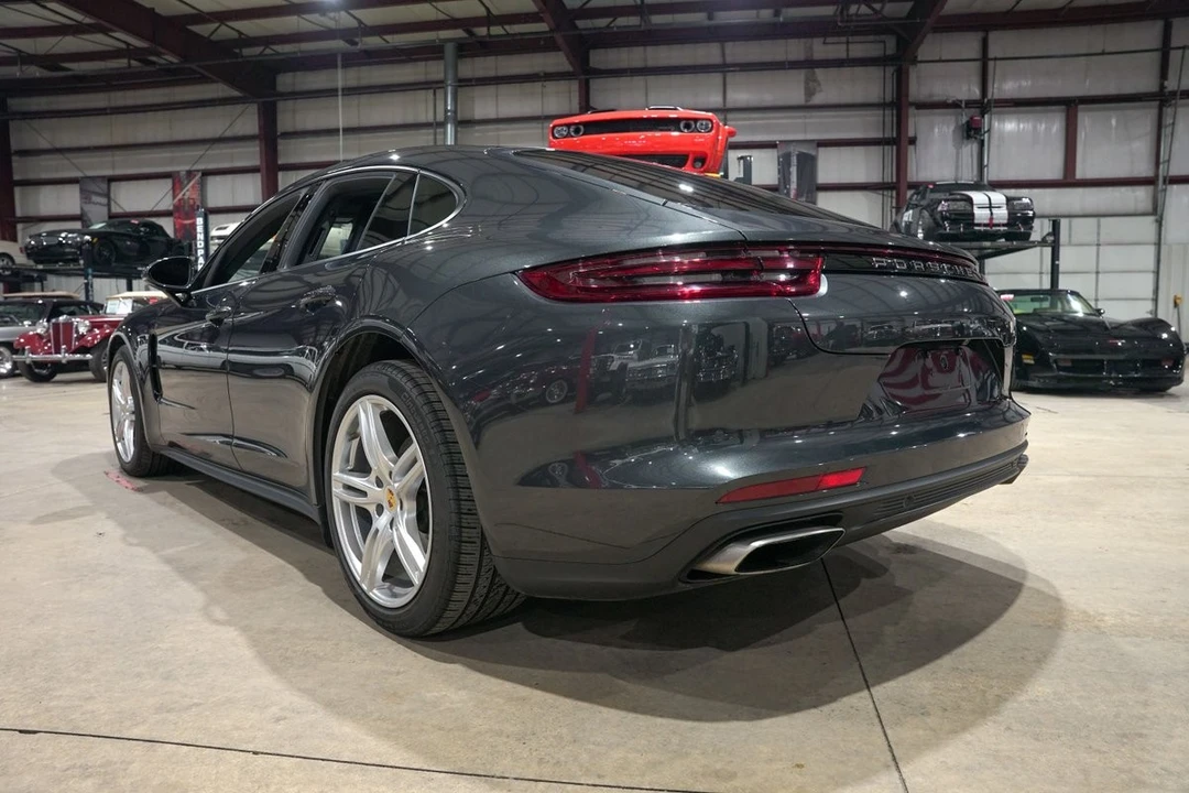 2017 Porsche 971 Panamera - Image 6 of 21