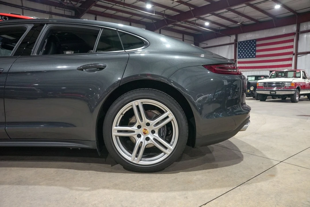 2017 Porsche 971 Panamera - Image 5 of 21