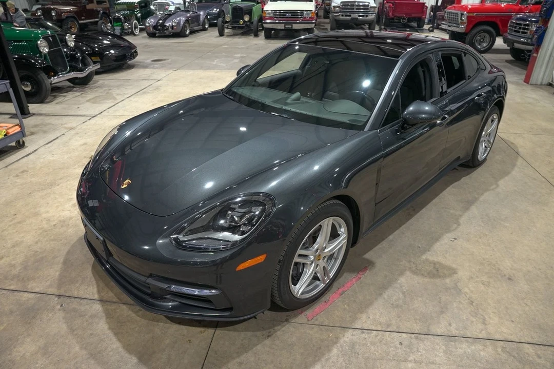 2017 Porsche 971 Panamera - Image 15 of 21
