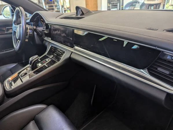 2017 Porsche 971 Panamera - Image 4 of 21