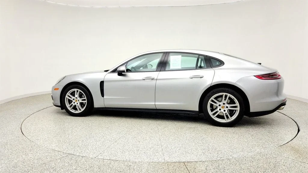 2017 Porsche 971 Panamera - Image 8 of 29