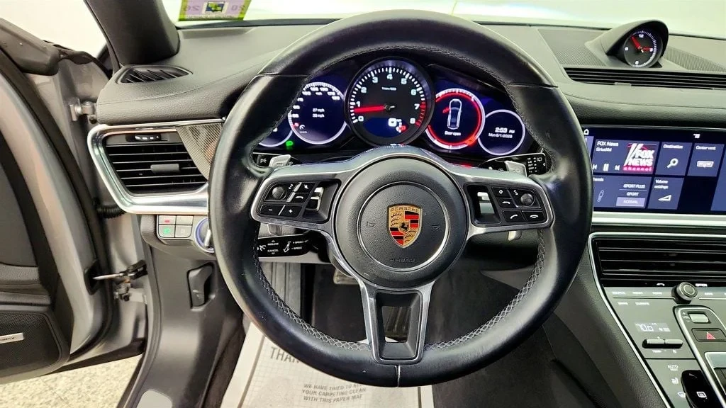 2017 Porsche 971 Panamera - Image 14 of 29