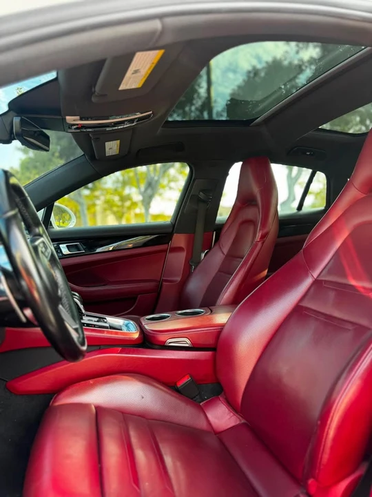 2017 Porsche 971 Panamera - Image 6 of 7