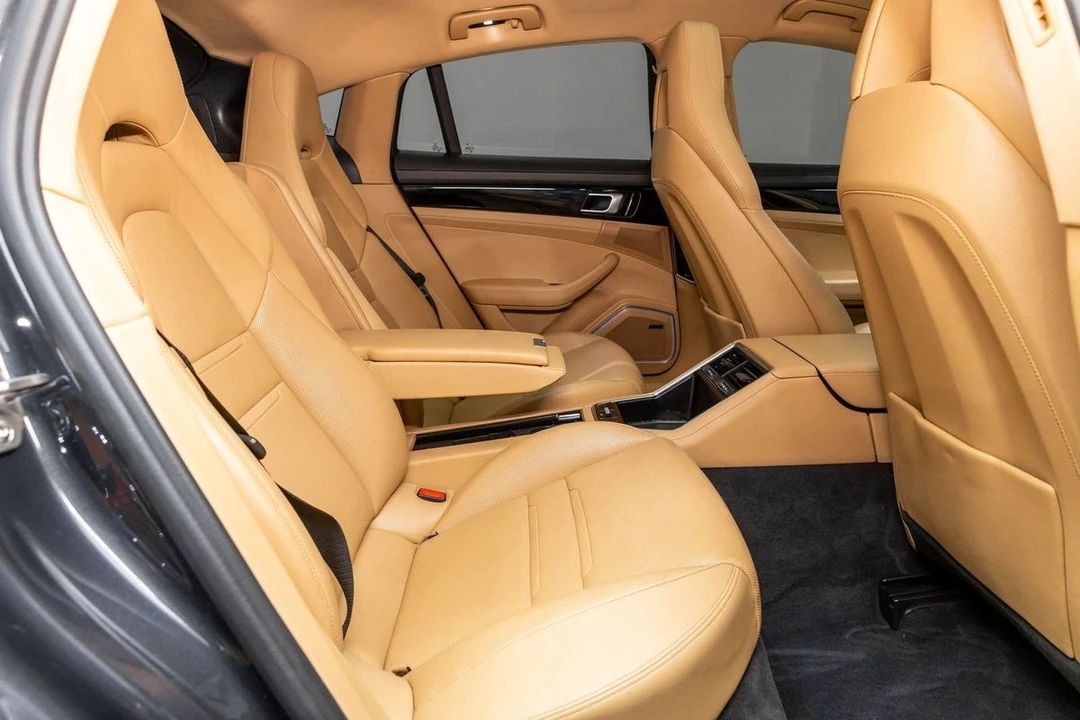 2017 Porsche 971 Panamera - Image 16 of 21