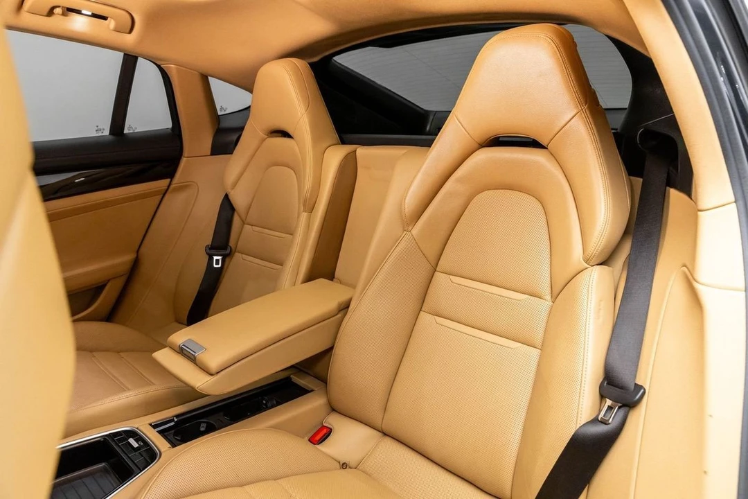 2017 Porsche 971 Panamera - Image 21 of 21