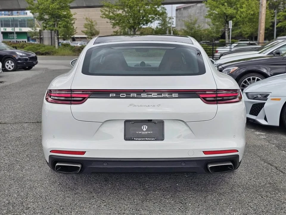 2017 Porsche 971 Panamera - Image 18 of 19