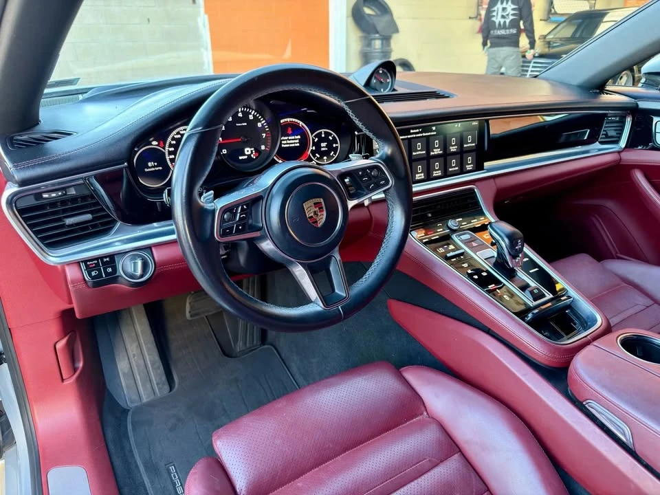 2017 Porsche 971 Panamera - Image 9 of 16