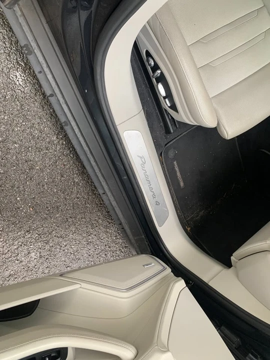 2017 Porsche 971 Panamera - Image 12 of 12