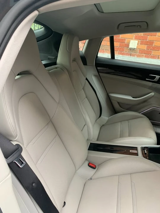 2017 Porsche 971 Panamera - Image 9 of 12