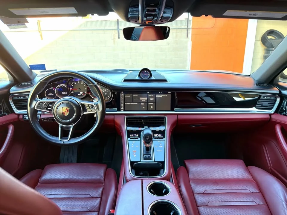 2017 Porsche 971 Panamera - Image 10 of 16