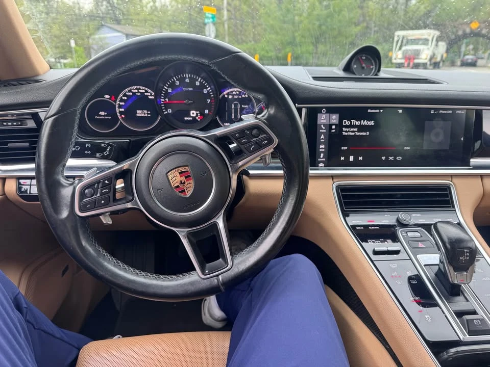 2017 Porsche 971 Panamera - Image 11 of 12