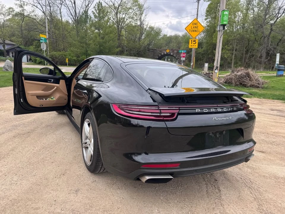 2017 Porsche 971 Panamera - Image 3 of 12