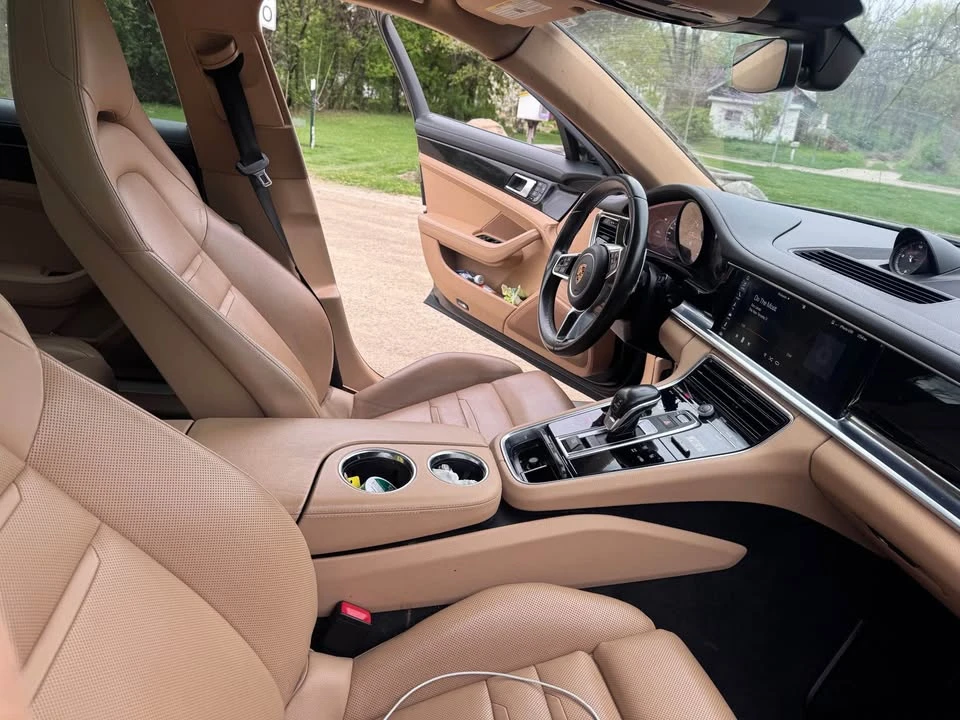 2017 Porsche 971 Panamera - Image 6 of 12