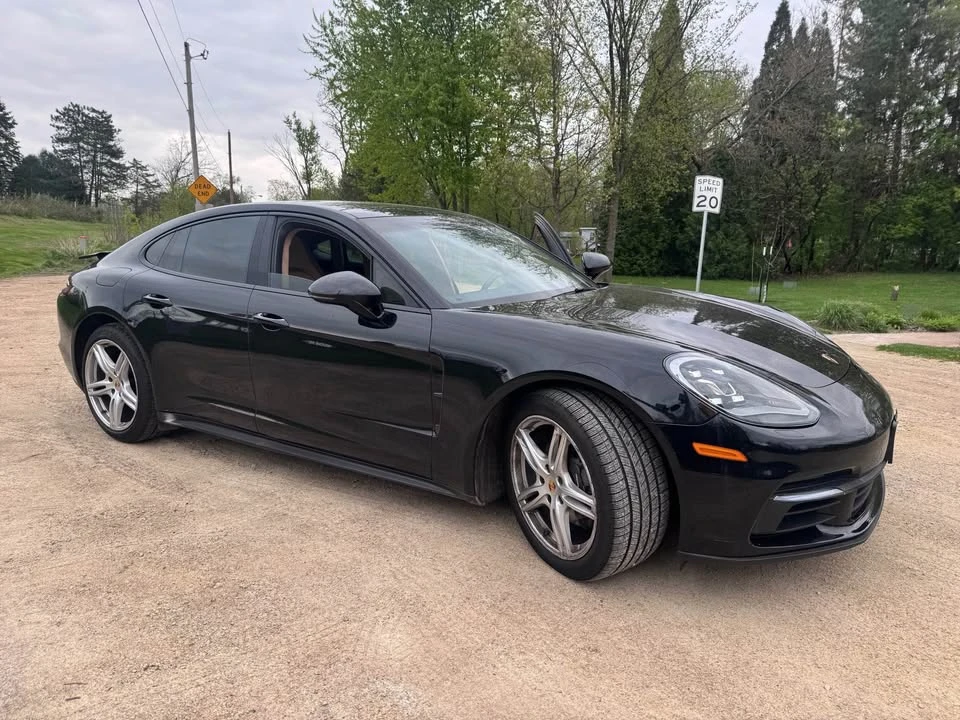 2017 Porsche 971 Panamera - Image 5 of 12