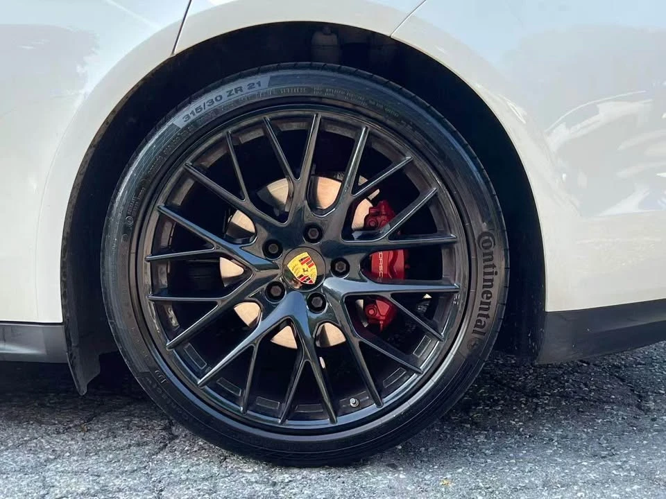 2017 Porsche 971 Panamera - Image 7 of 8