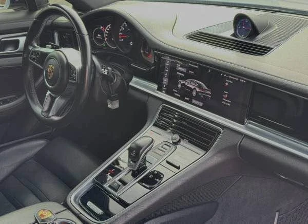 2017 Porsche 971 Panamera - Image 11 of 12