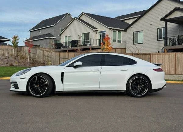 2017 Porsche 971 Panamera - Image 2 of 12
