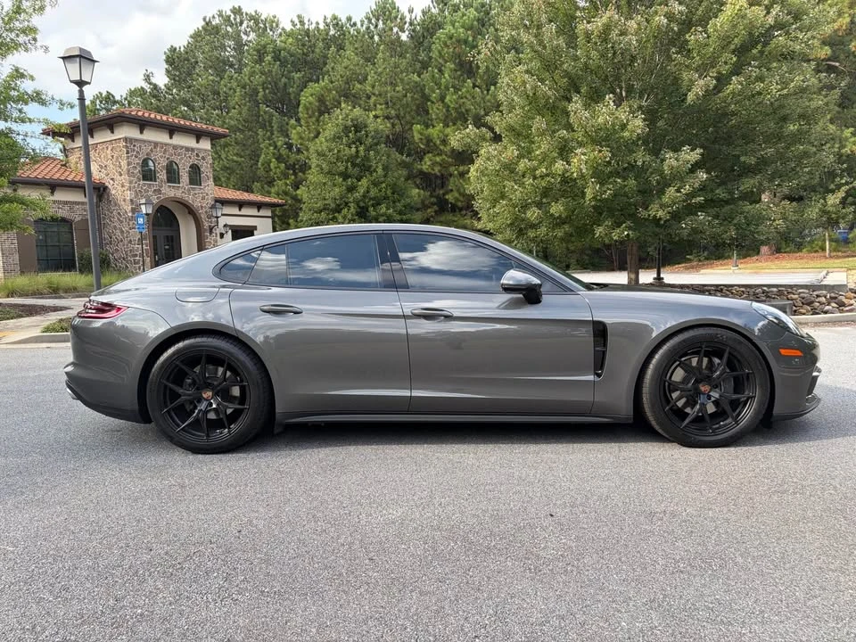 2017 Porsche 971 Panamera - Image 7 of 14
