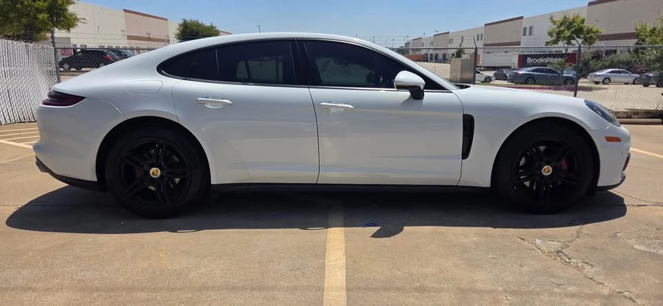 2017 Porsche 971 Panamera - Image 4 of 14