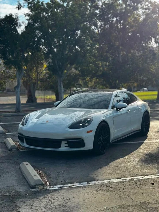 2017 Porsche 971 Panamera - Image 2 of 14