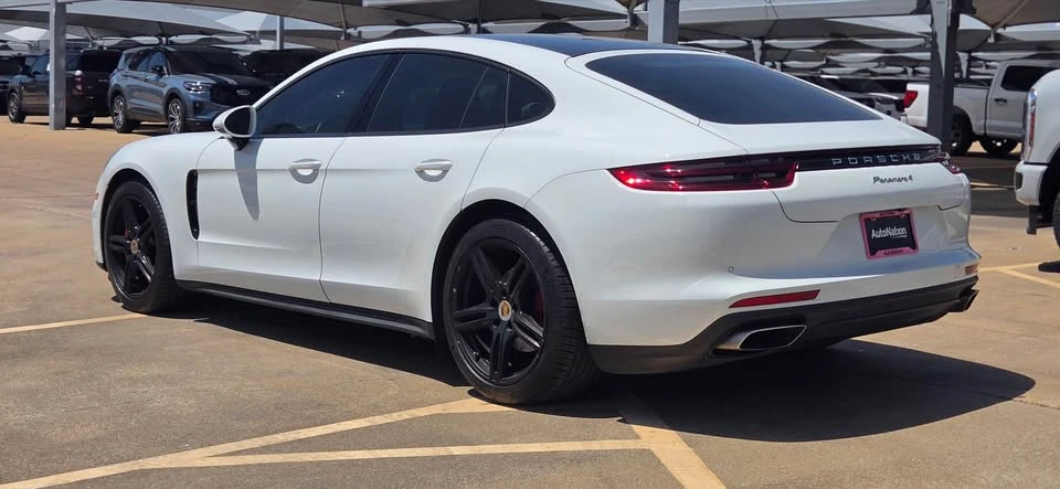 2017 Porsche 971 Panamera - Image 6 of 14