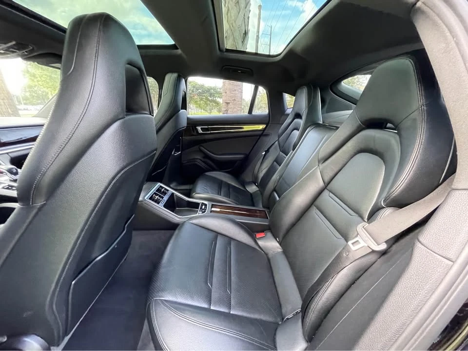 2017 Porsche 971 Panamera - Image 7 of 13
