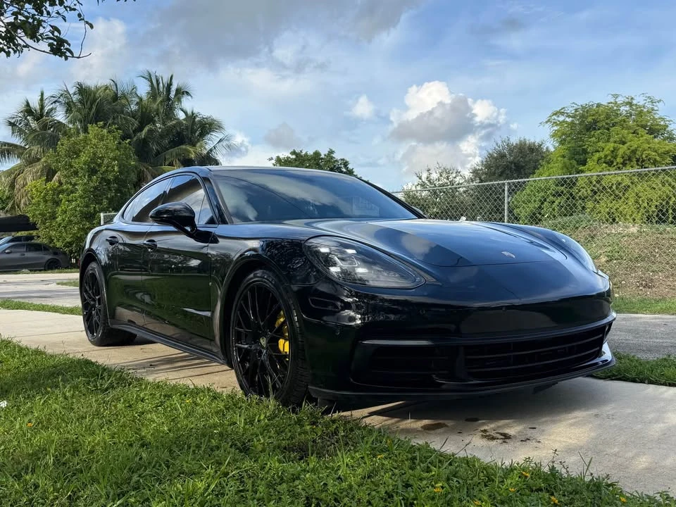 2017 Porsche 971 Panamera - Image 2 of 13